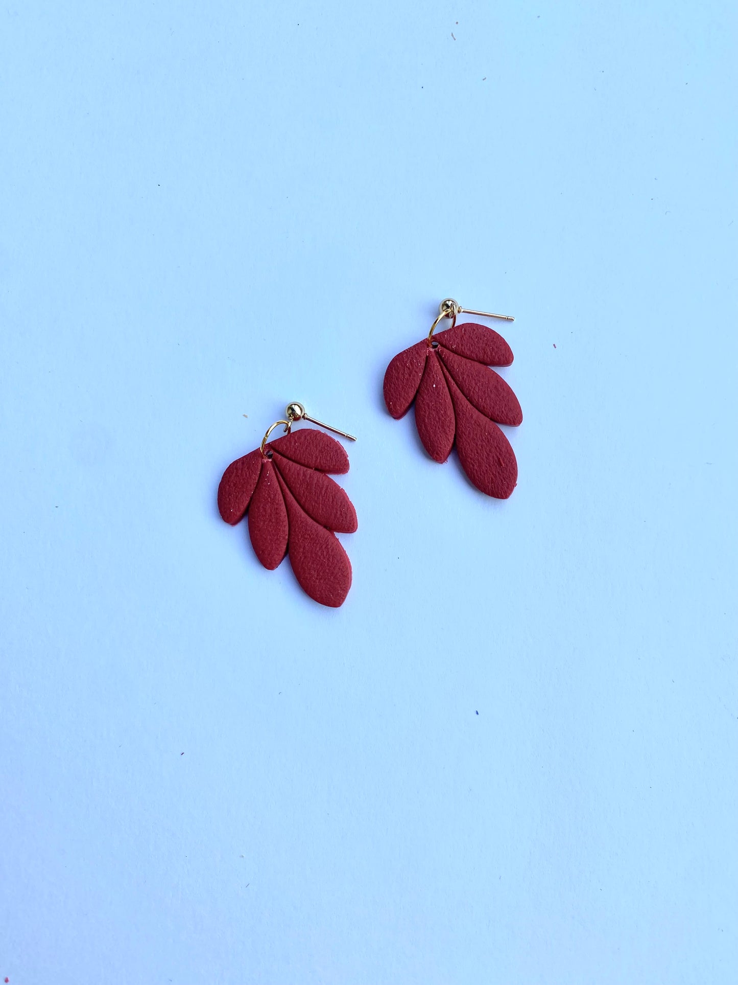 Pendientes hoja