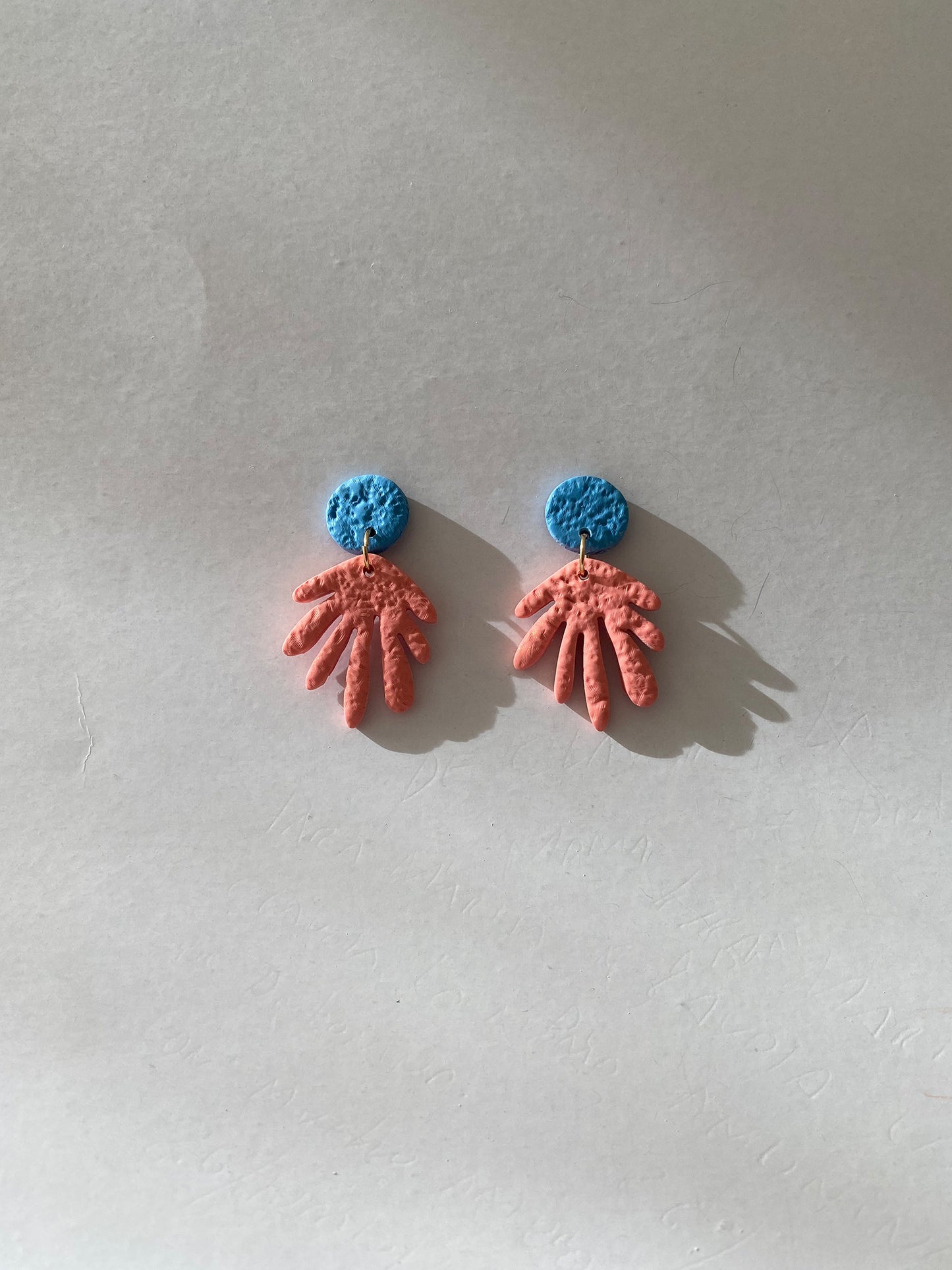 Pendiente coral