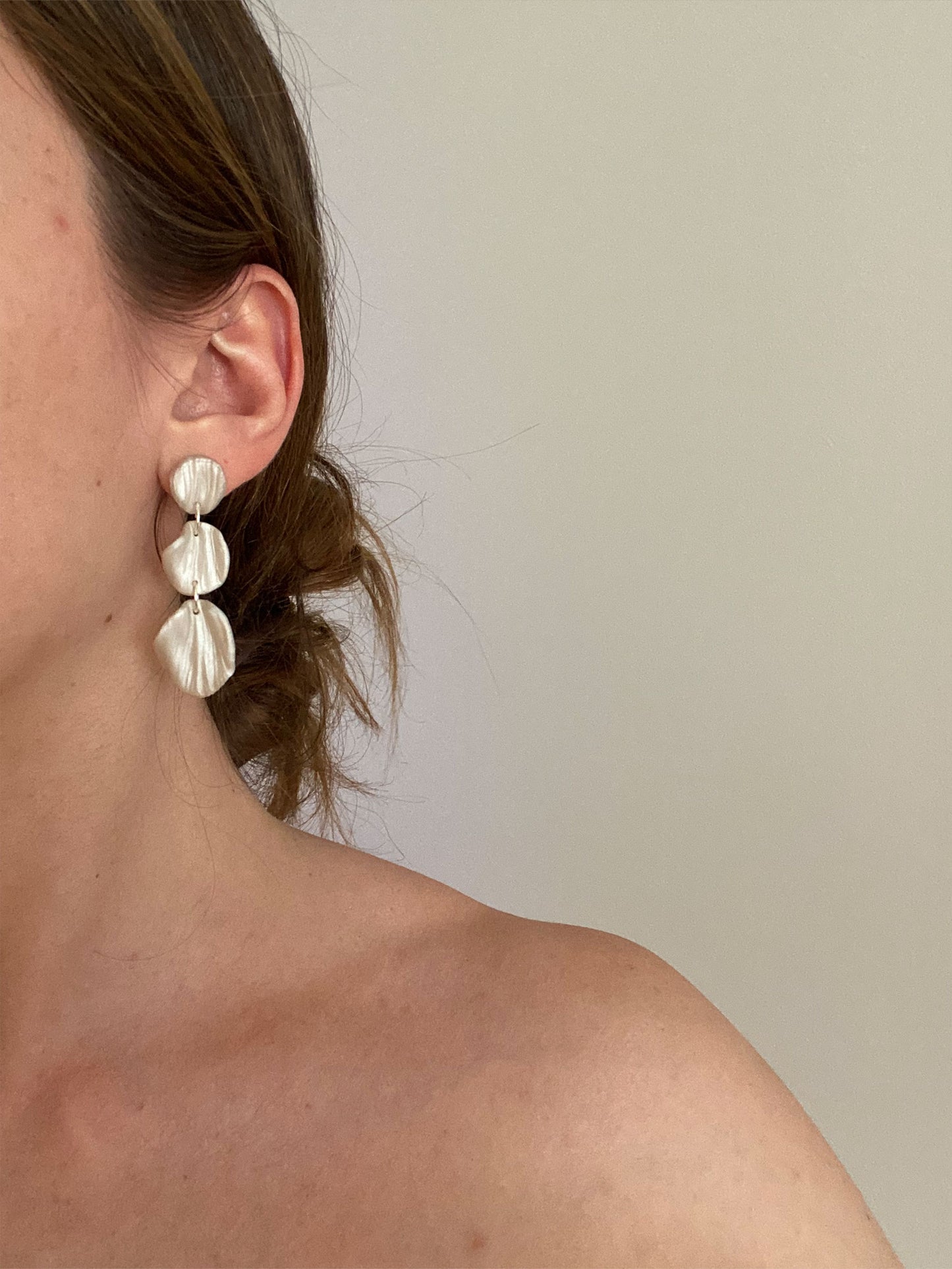 Pendientes hoja colgantes efecto perla