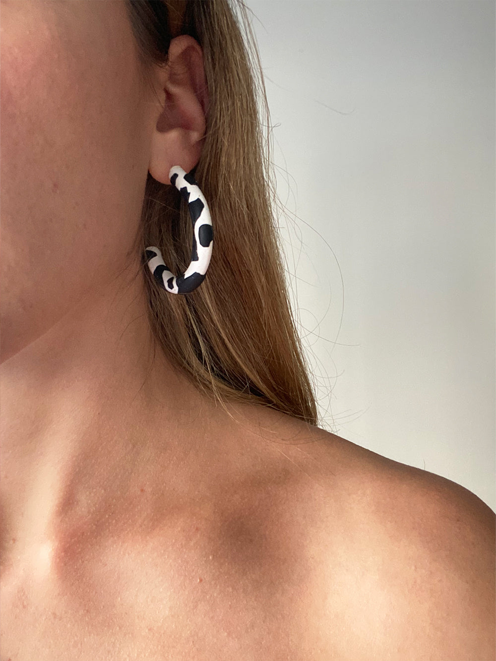 Pendientes de aro estampado vaca