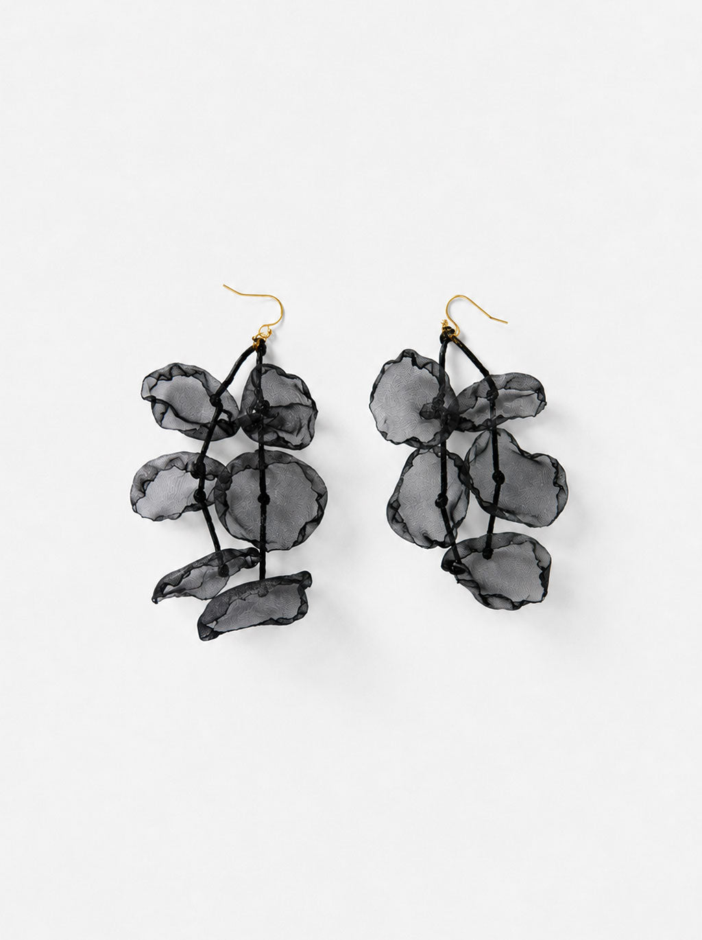 Pendientes colgantes pétalos negro