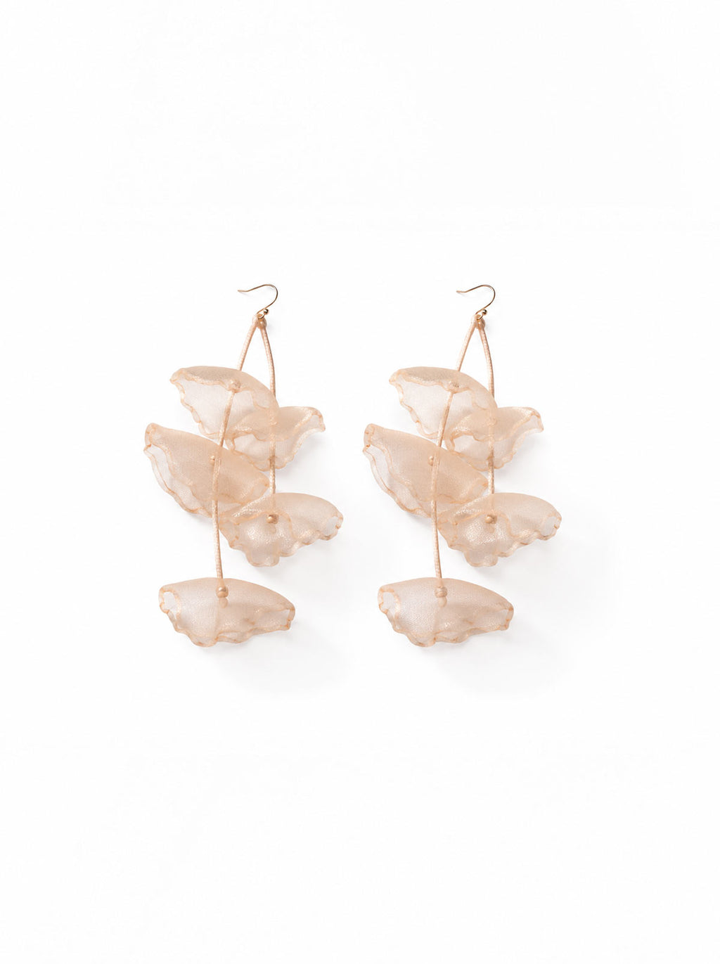 Pendientes colgantes pétalos beige empolvado