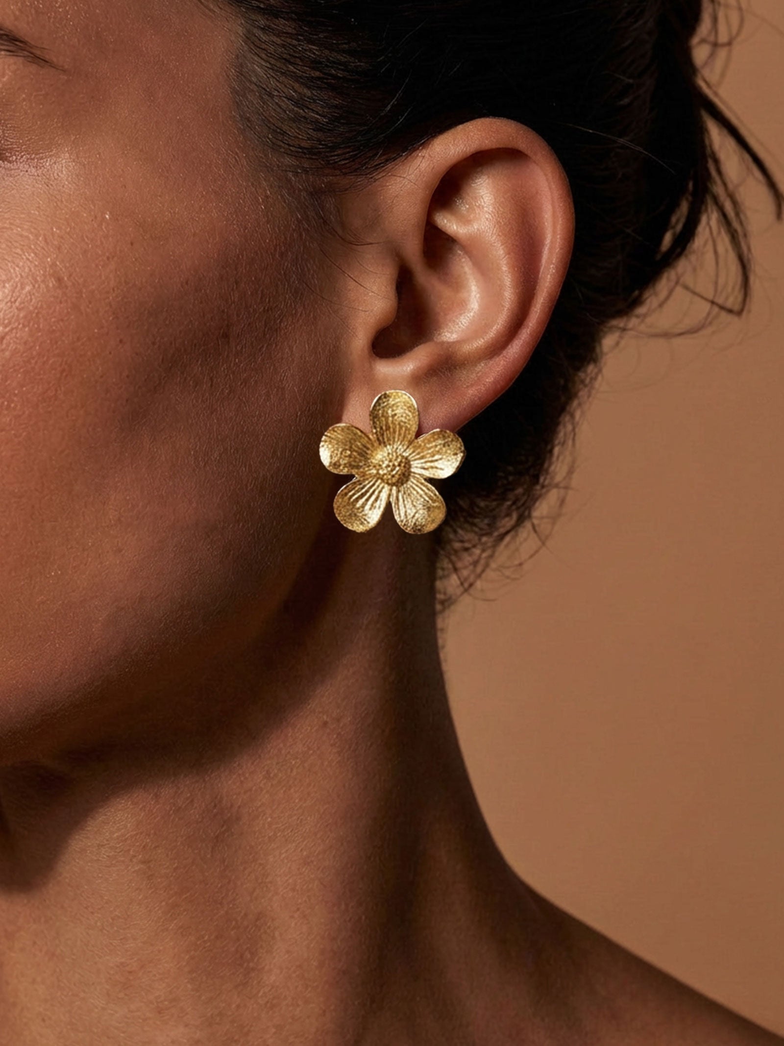Pendientes botón flor
