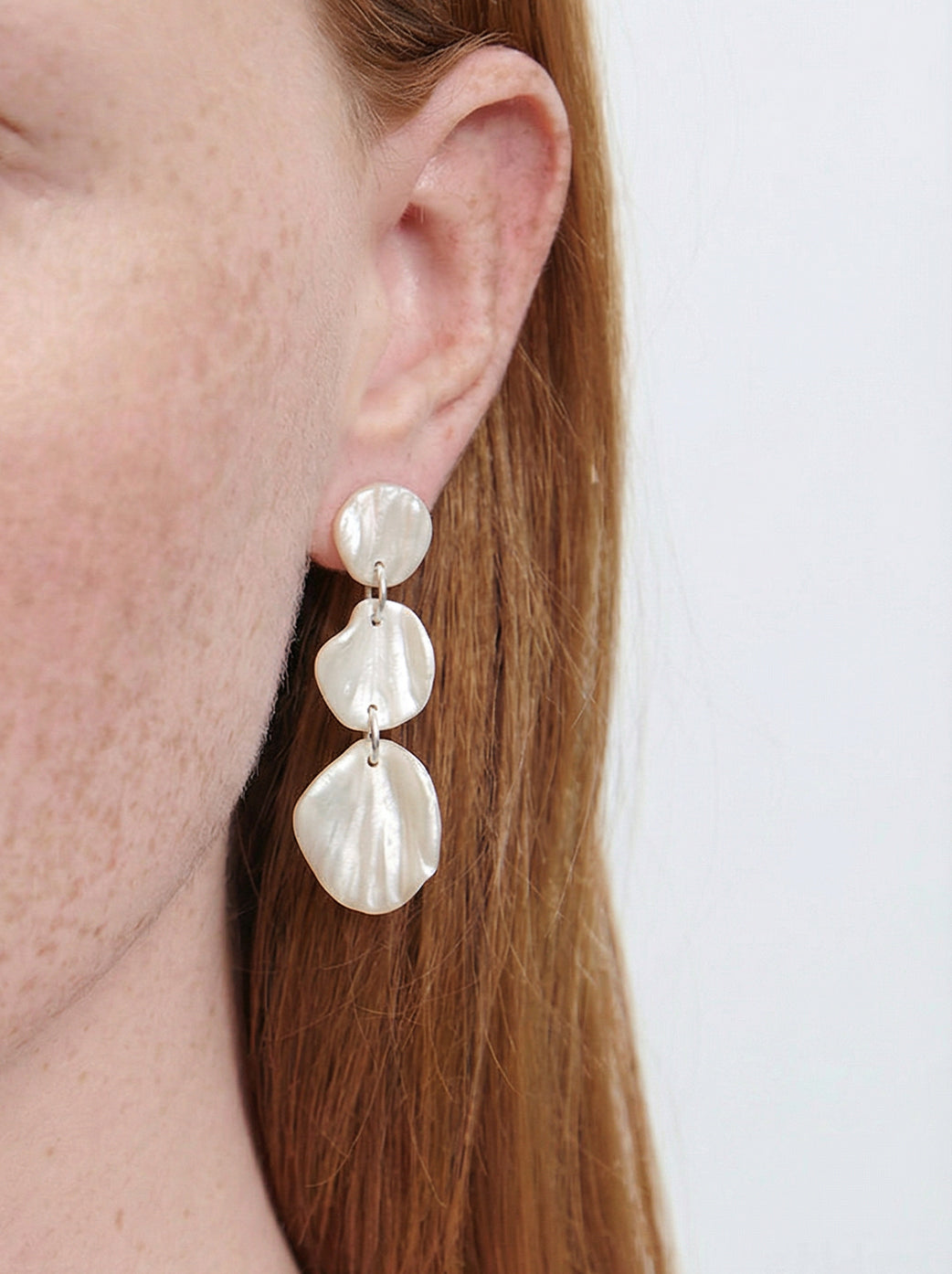 Pendientes hoja colgantes efecto perla