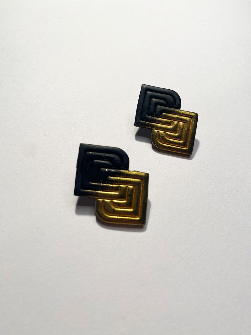 Pendientes geo negro-dorado