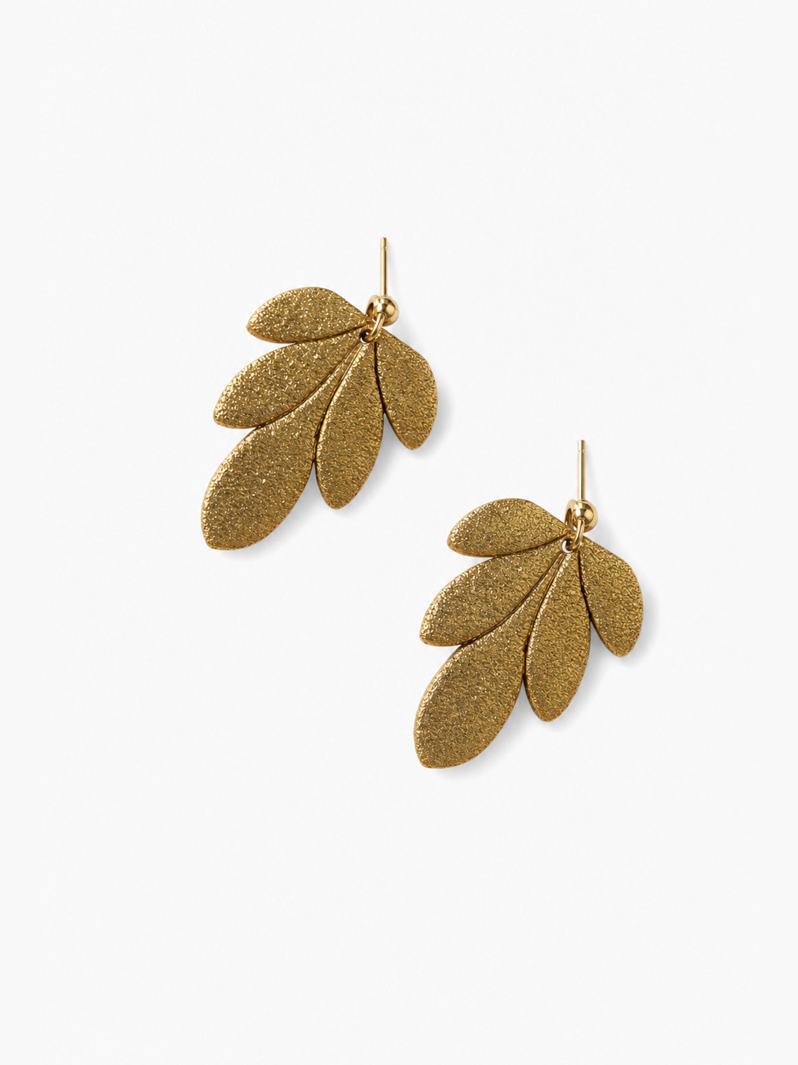 Pendientes hoja dorada