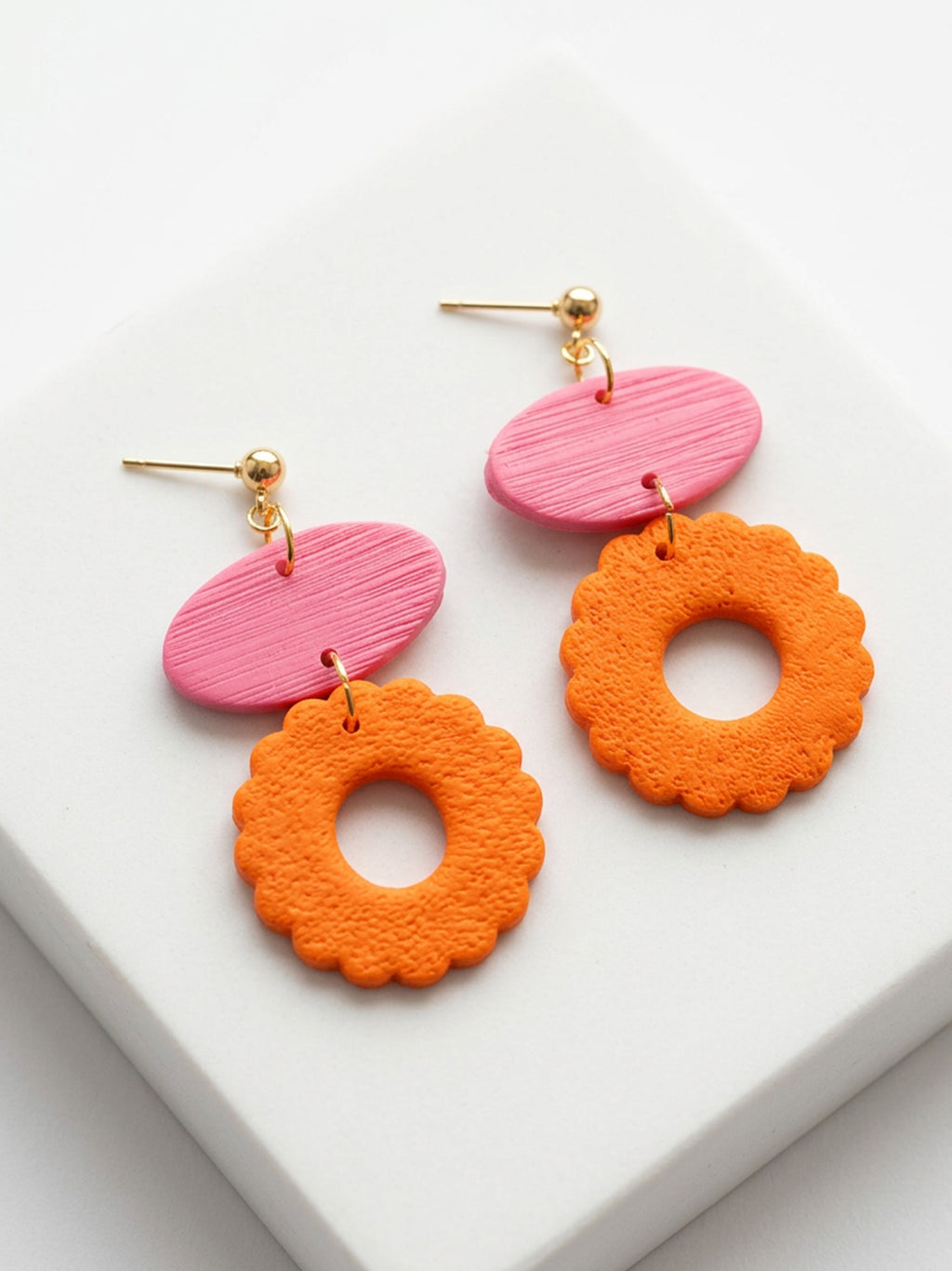 Pendientes flores naranjas
