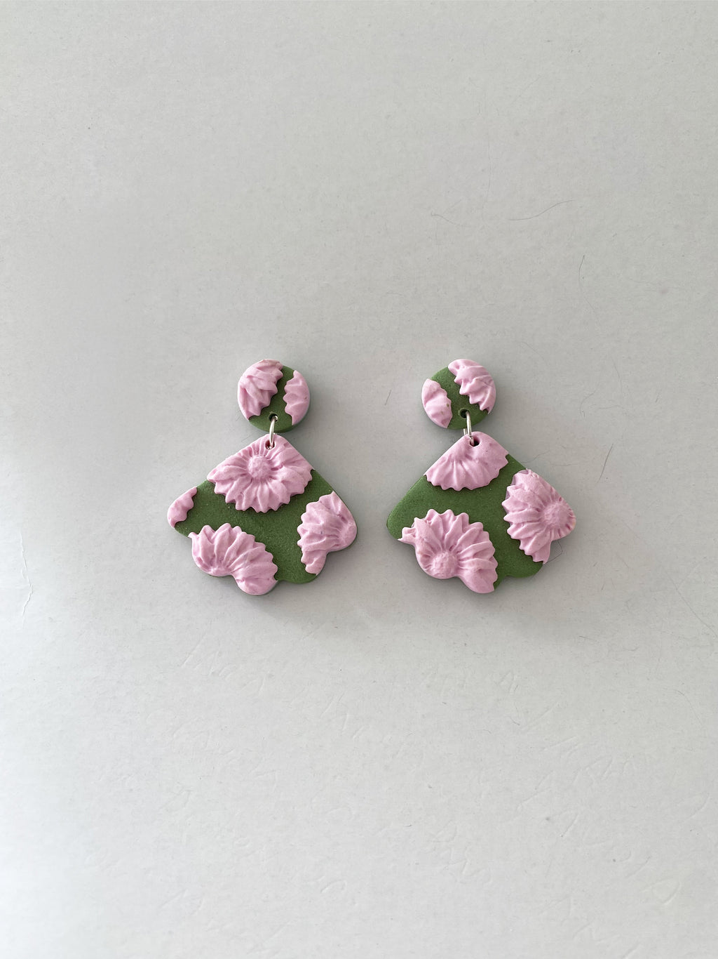 Pendientes jardín encantado