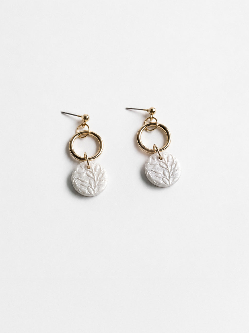 Pendientes aro dorado flores