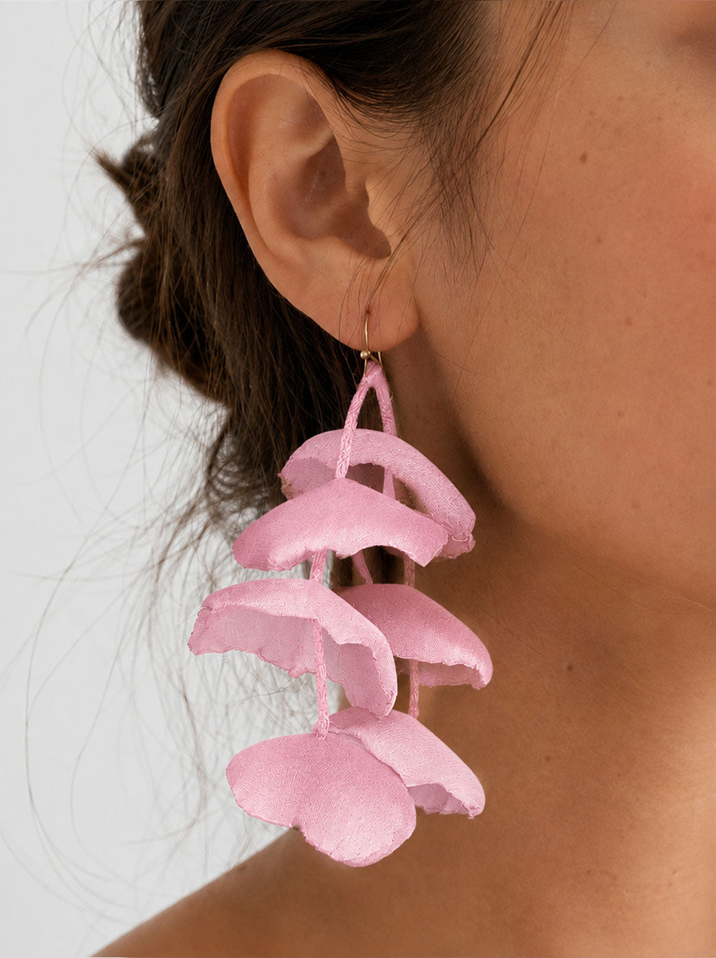 Pendientes colgantes pétalos rosa