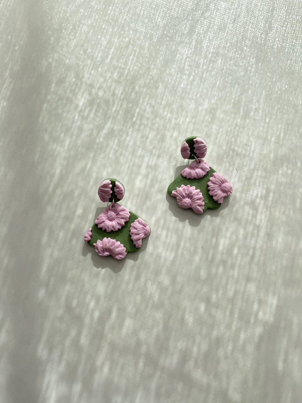 Pendientes jardín encantado