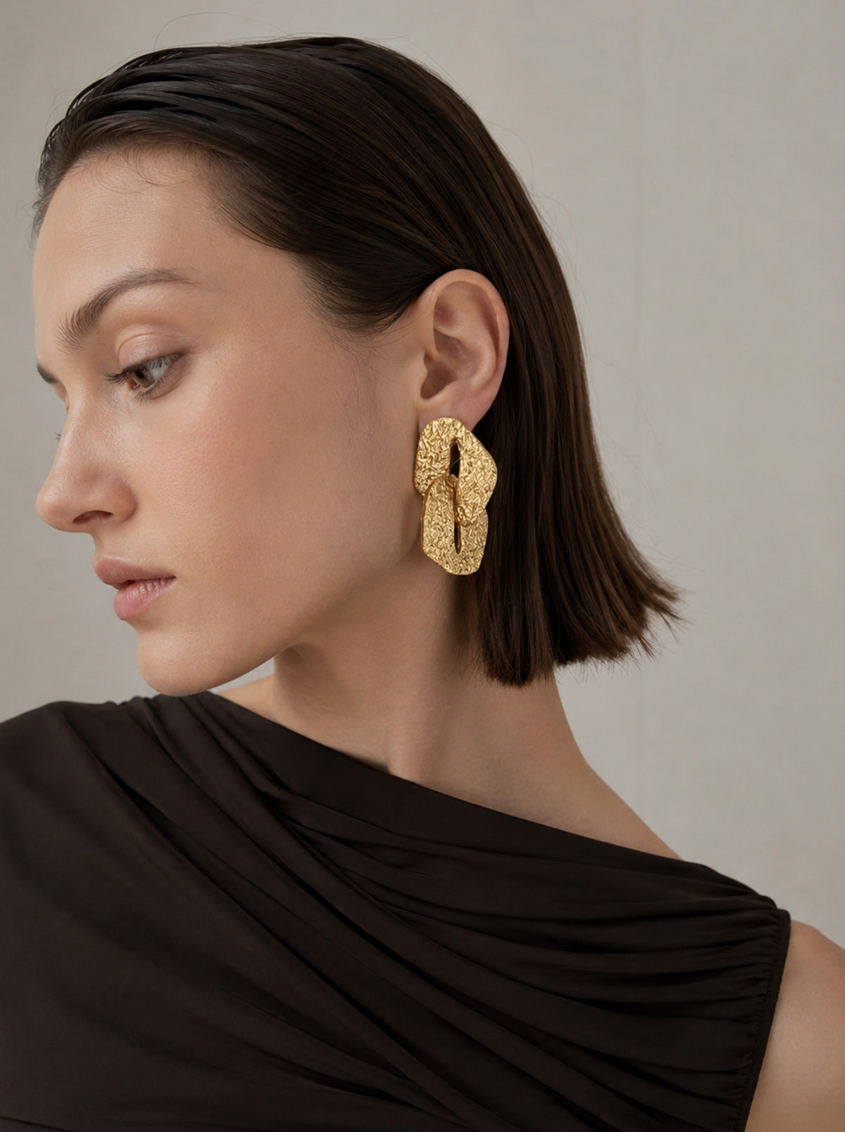 Pendientes cadena dorados