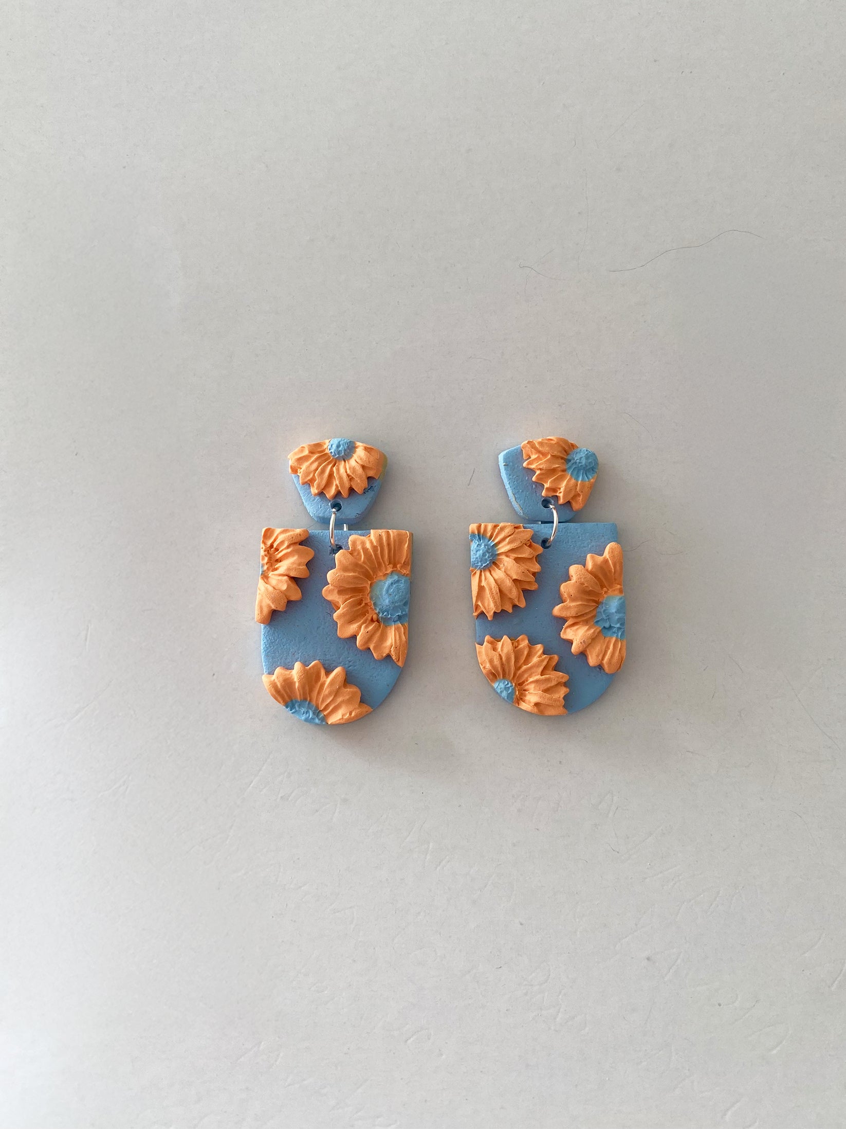 Pendientes Verso de abril