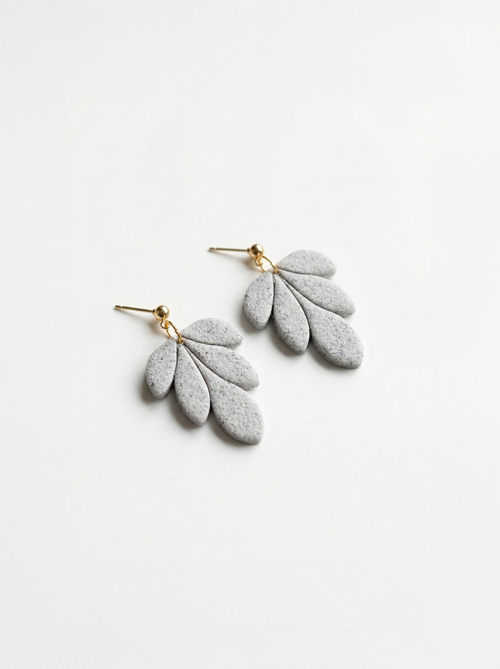 Pendientes hoja